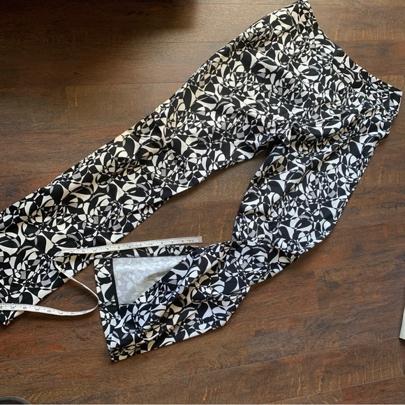 Classiques Entier Y2K printed flare trousers - Picture 7 of 7